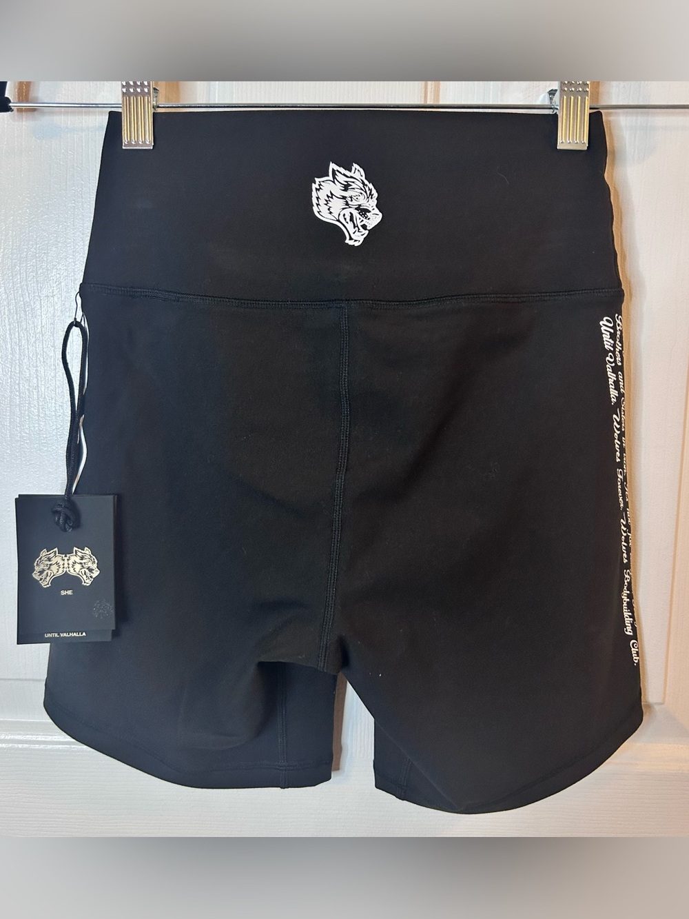 NWT Darc Sport SHE Move Fast Energy Training Shorts- Black/ Size Small - Picture 3 of 8